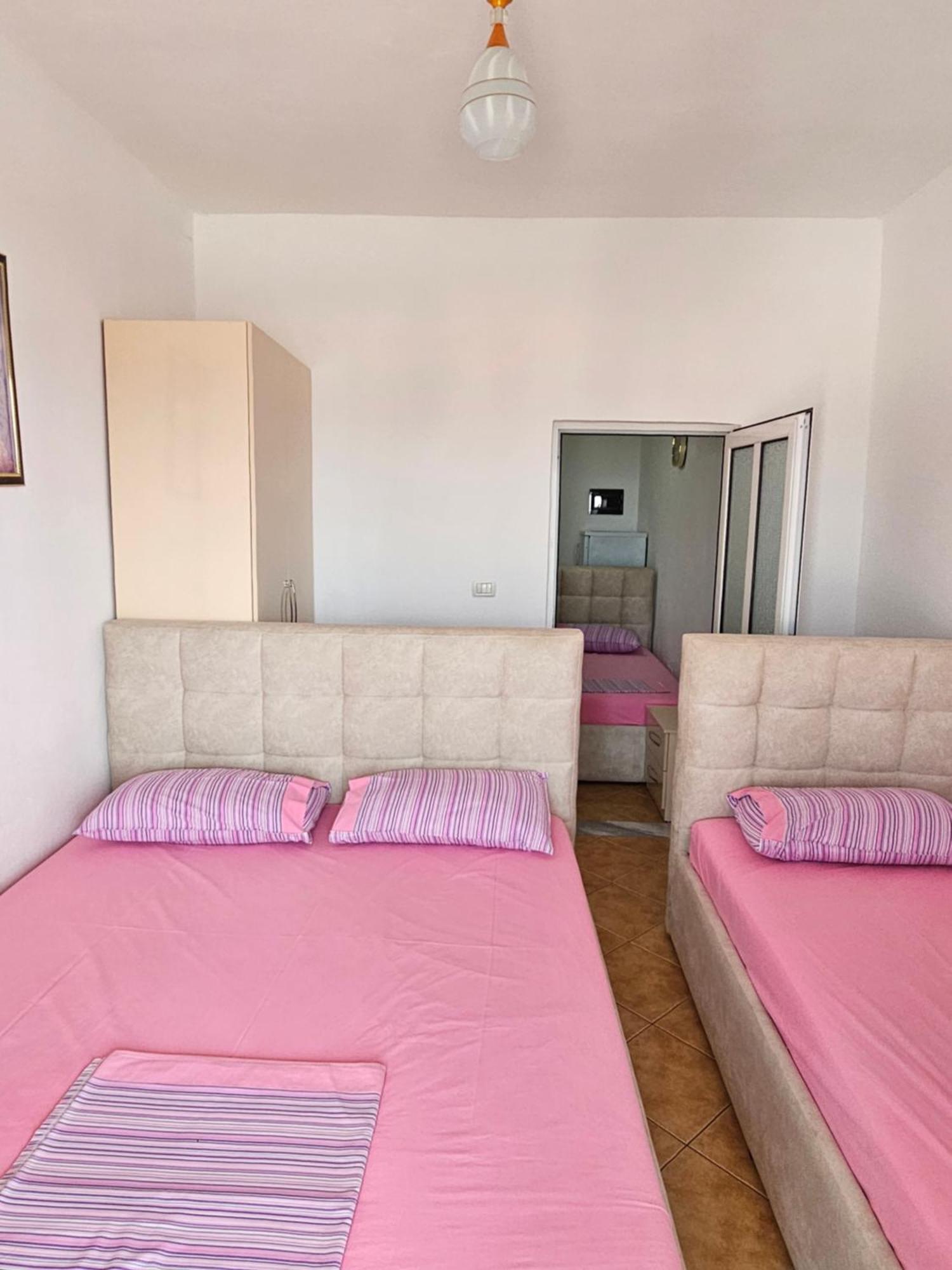 Wave N' Sea Holiday home *